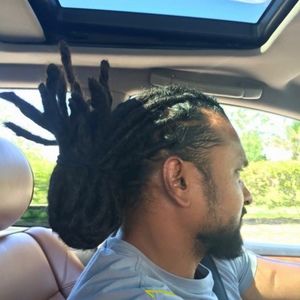 Meet your Posher, Christopher